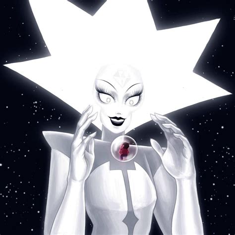 Nude white diamond ‘Empire’ Star
